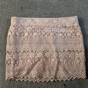 American Eagle Women's Size 6 mini skirt